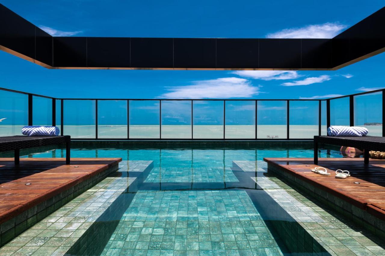 Ba'Ra Hotel João Pessoa エクステリア 写真 The rooftop pool at the hotel
